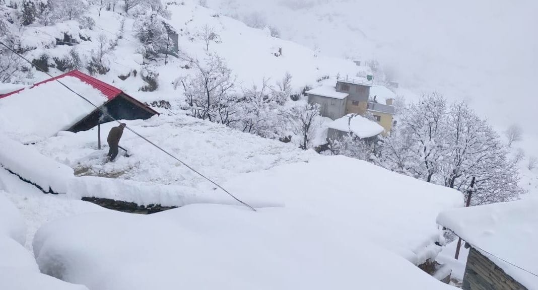 Weather became a hindrance: attendance of children in schools did not increase even on Friday