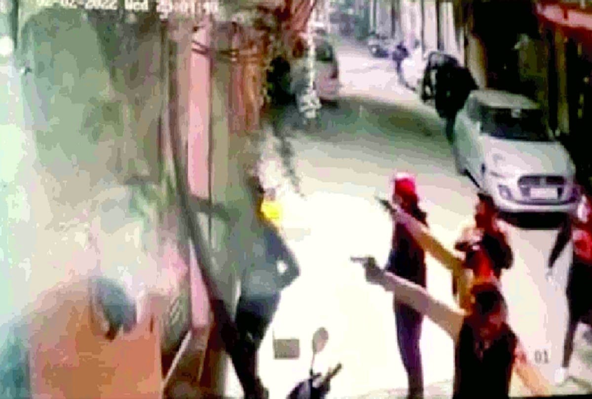 Delhi Someone else was on target attackers fired at another's house