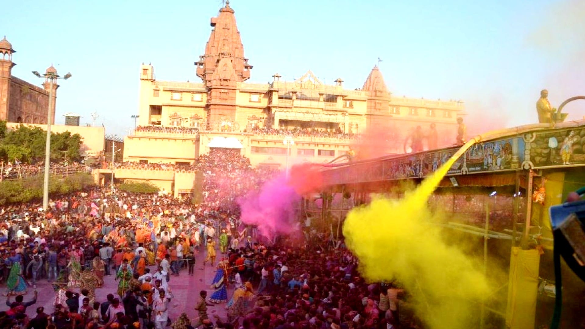 Mathura holi celebration starts barsana holi 2022 schedule in braj