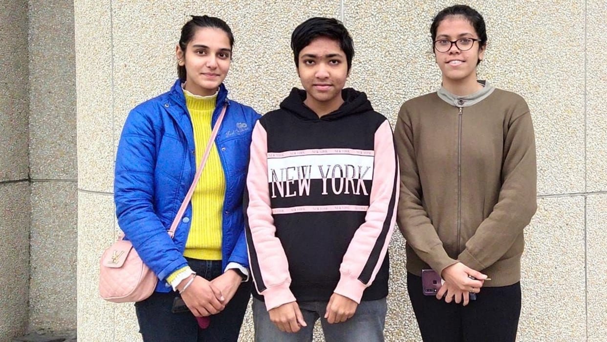 Palak Garg launched a campaign for hair donation in Sonipat of Haryana