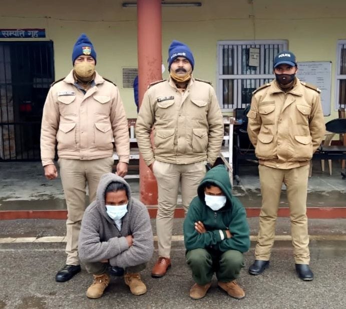 Two arrested with 3 kg 264.3 gms charas in Pithoragarh