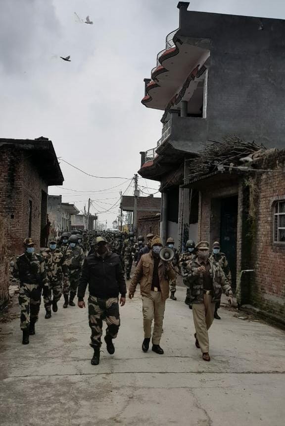 Polling will be held under the supervision of paramilitary forces