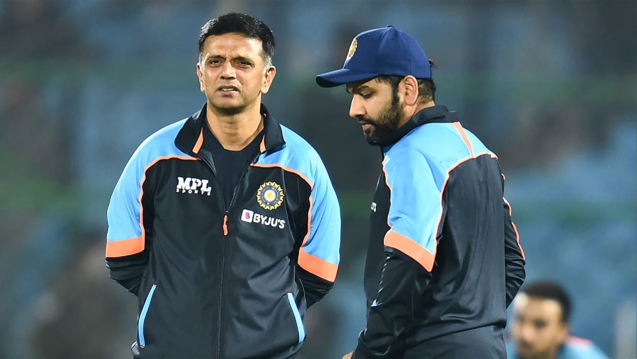 Team India did not avoid experiments tried 27 players in 21 matches know Rohit sharma and rahul Dravid plan