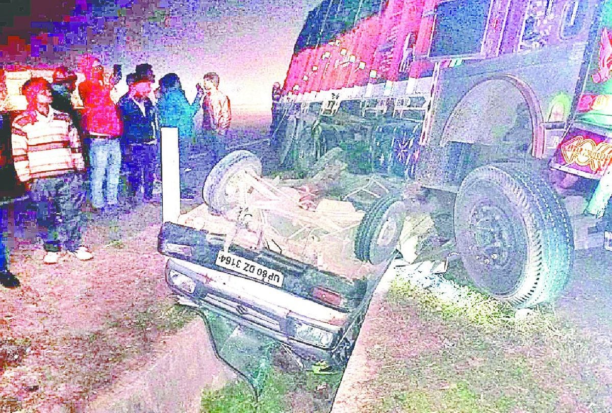 two killed in Road accident on highway in Firozabad