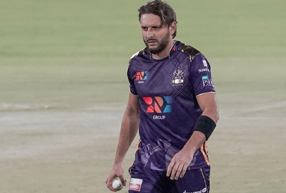Shahid Afridi Most Expensive Bowler gave 67 runs in his Four Overs in PSL
