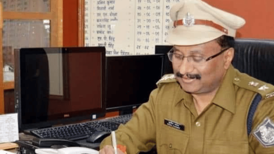 Madhya Pradesh: Mandsaur SP Sunil Pandey transferred , Anurag Sujania will be new SP