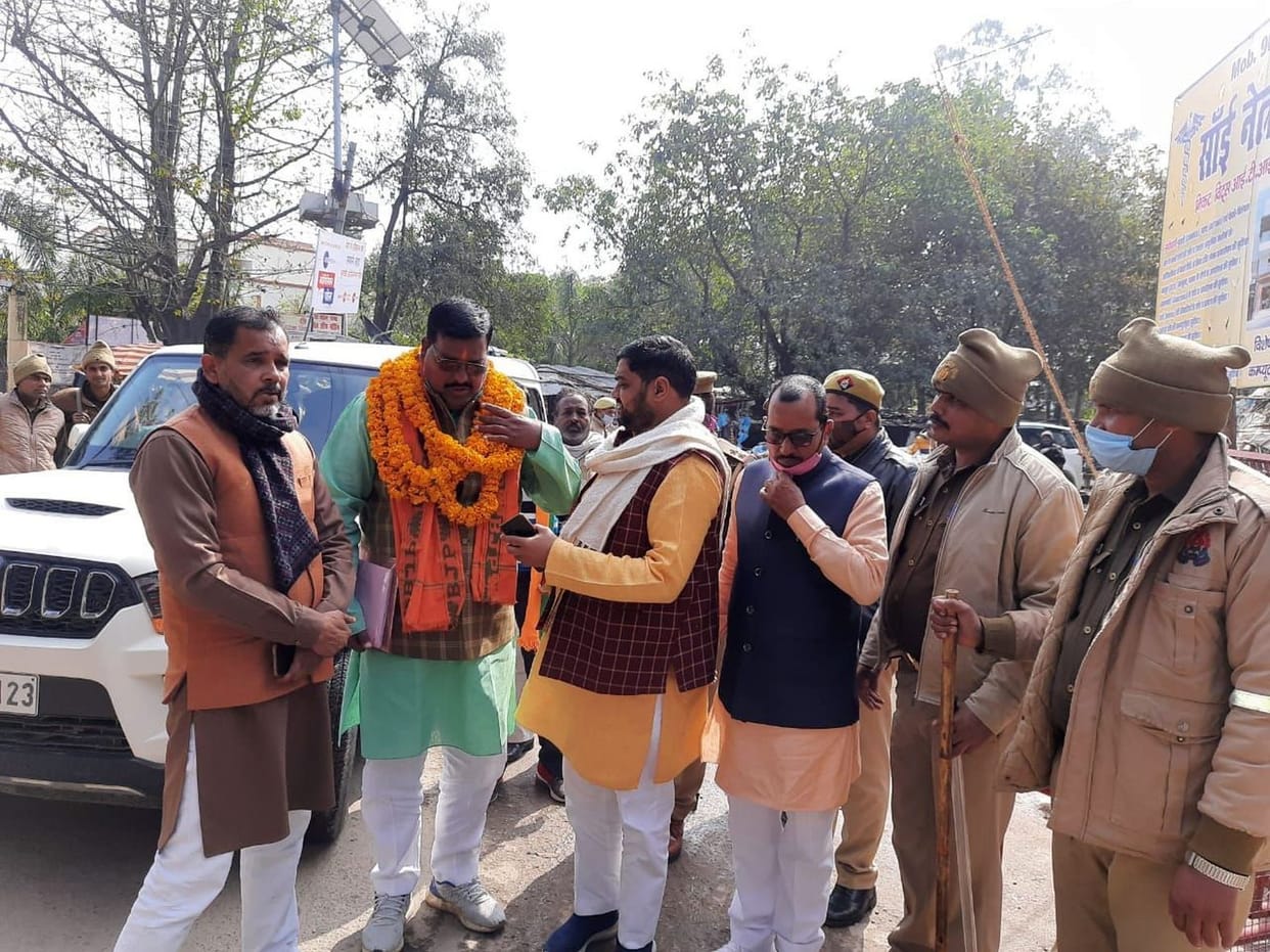 Chandraprakash of BSP and Subhash of BJP filled the form