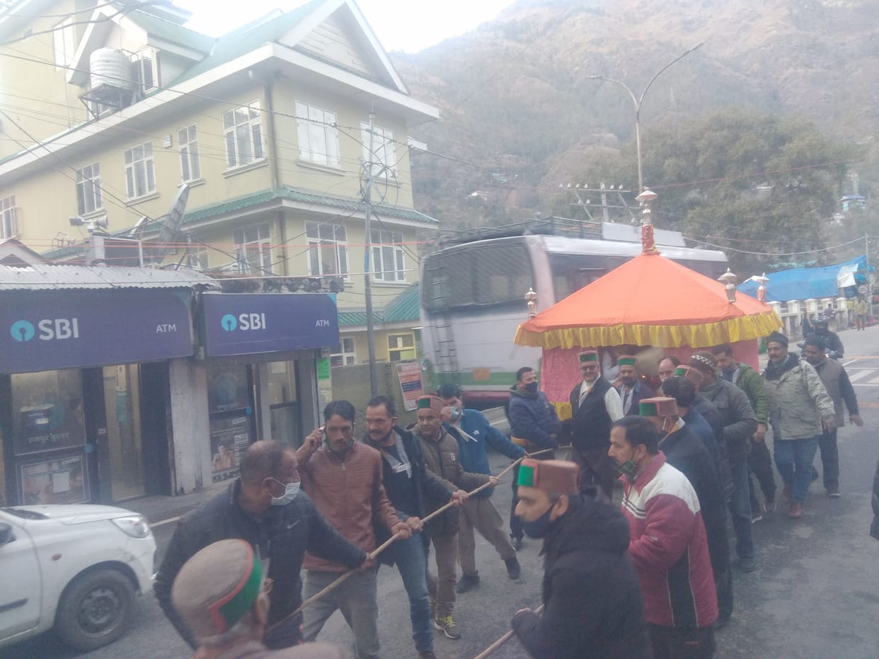 basant panchami clebreted in rampur