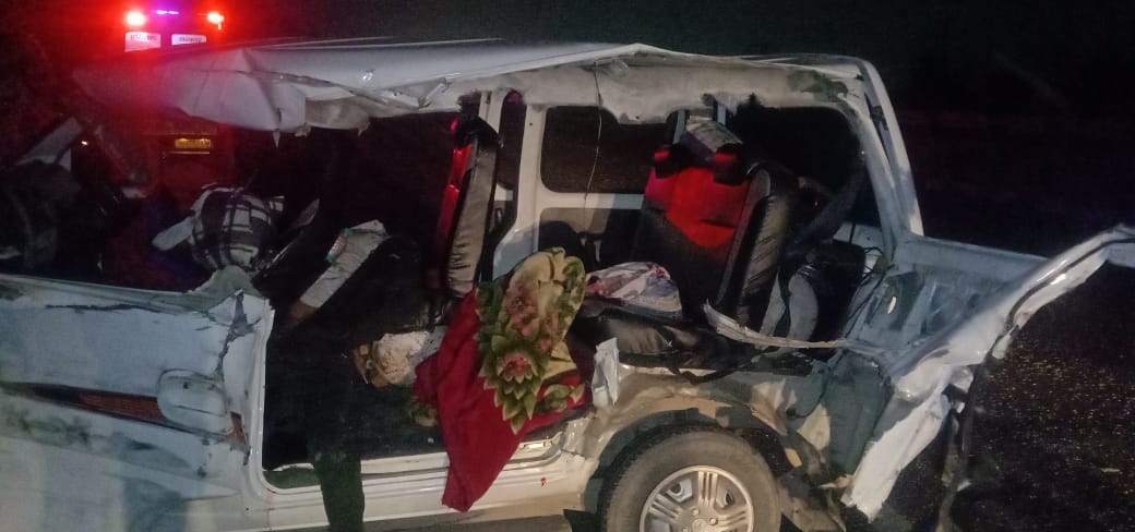 Truck collides, two brothers riding Echo, six-year-old nephew and uncle died