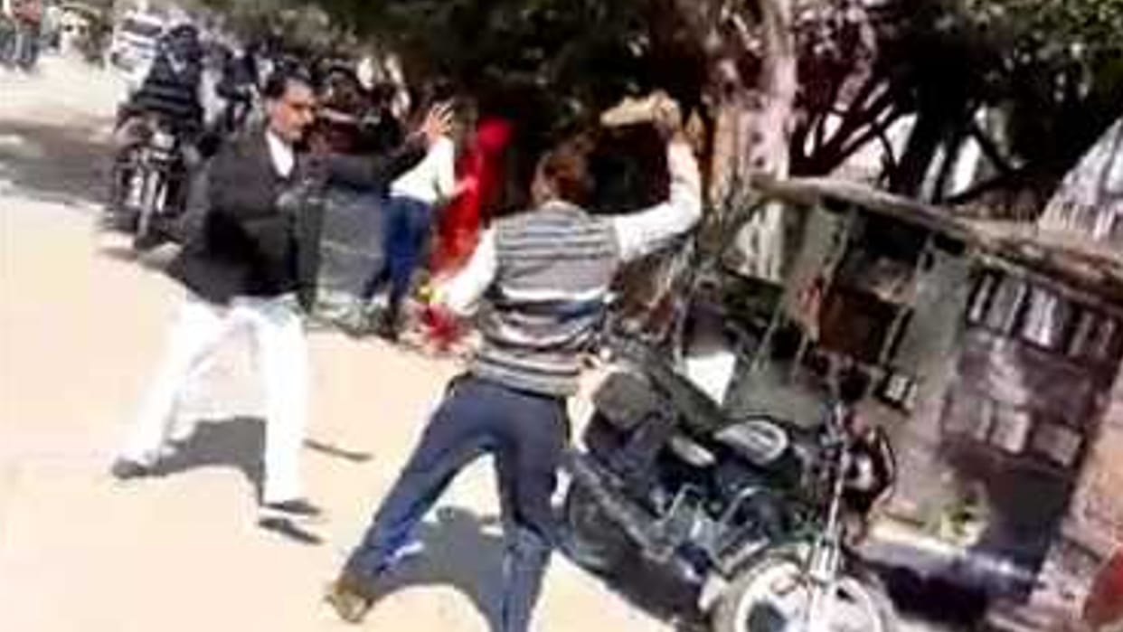 Morena: The client ran to kill the lawyer with a shoe at the gate of the district court, there was a dispute over the matter of money