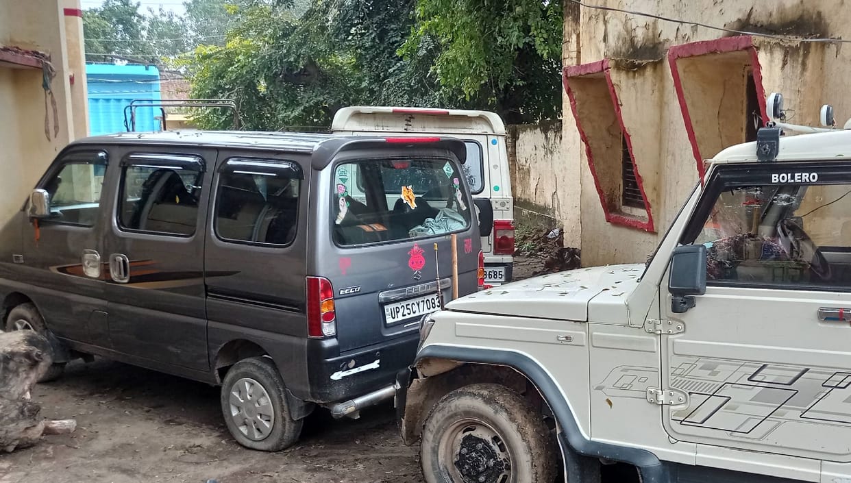 Congress candidate's vehicle caught, police accused of demanding bribe