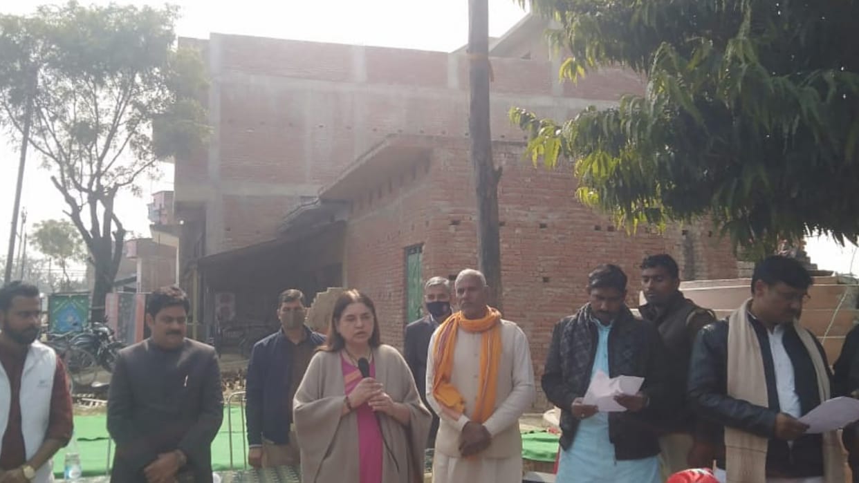 BJP MP Menka Gandhi chaupal in Sultanpur.