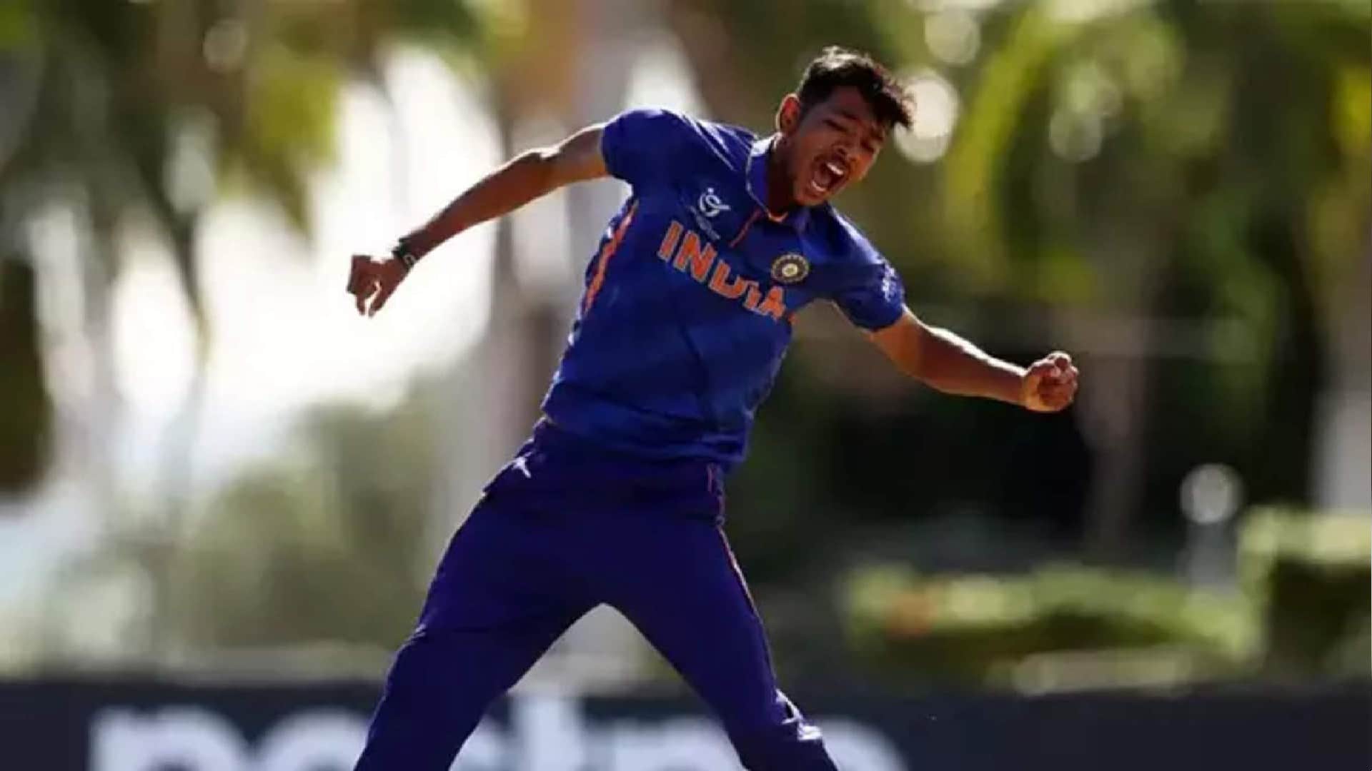 U19 World Cup crpf assistant sub inspector son Ravi Kumar become star bowler in Under-19 World Cup finally fulfills promise made to mother
