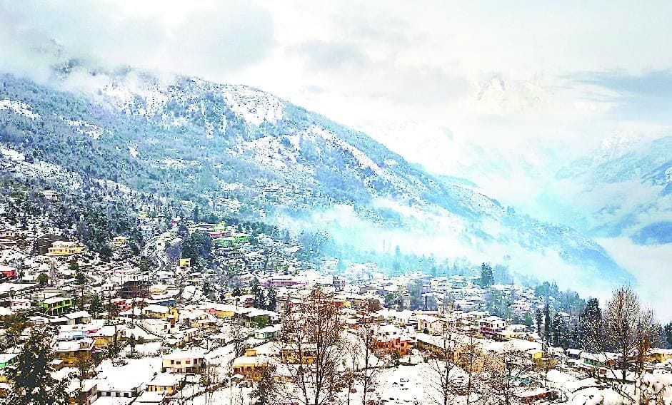 Pardes Pass from Pithoragarh, your booth away