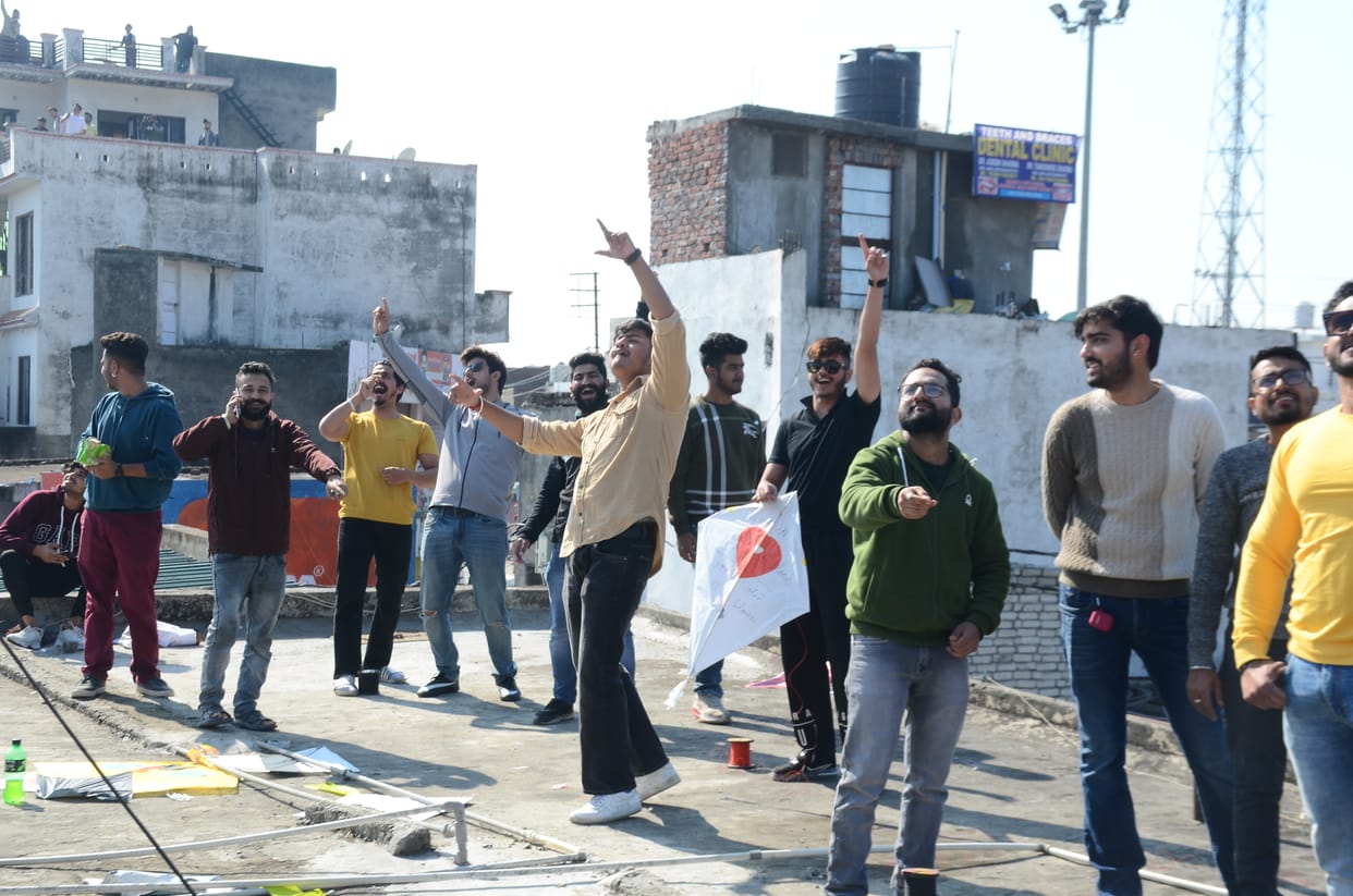 Fought a lot of kites, the whole day went on buzzing..