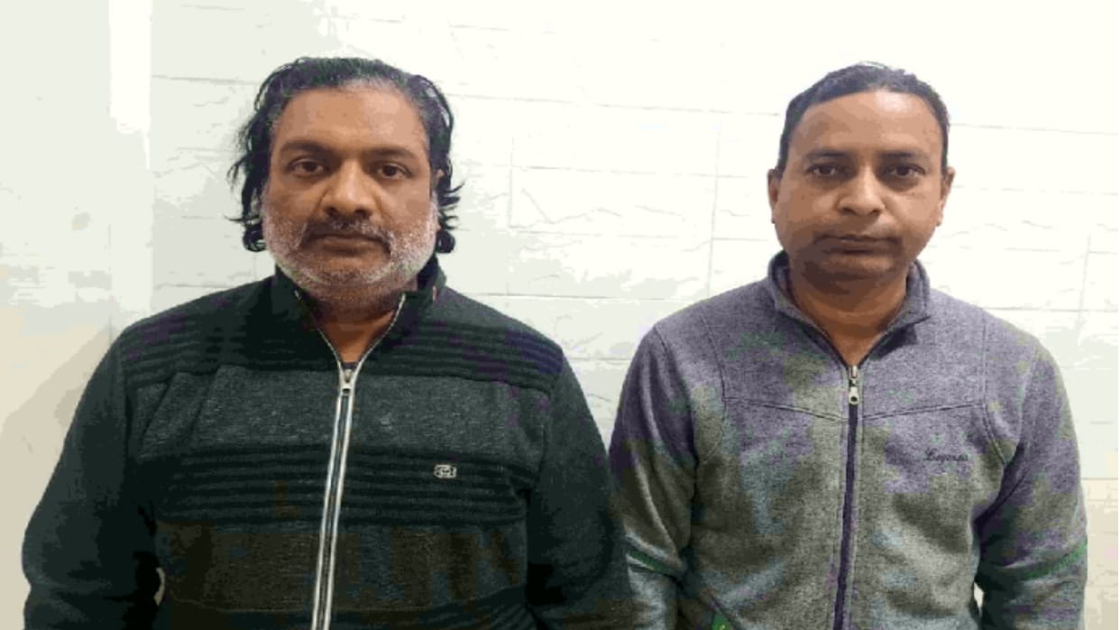 Delhi two men arrested for duping crores of rupees in the name of antique and radiological substance