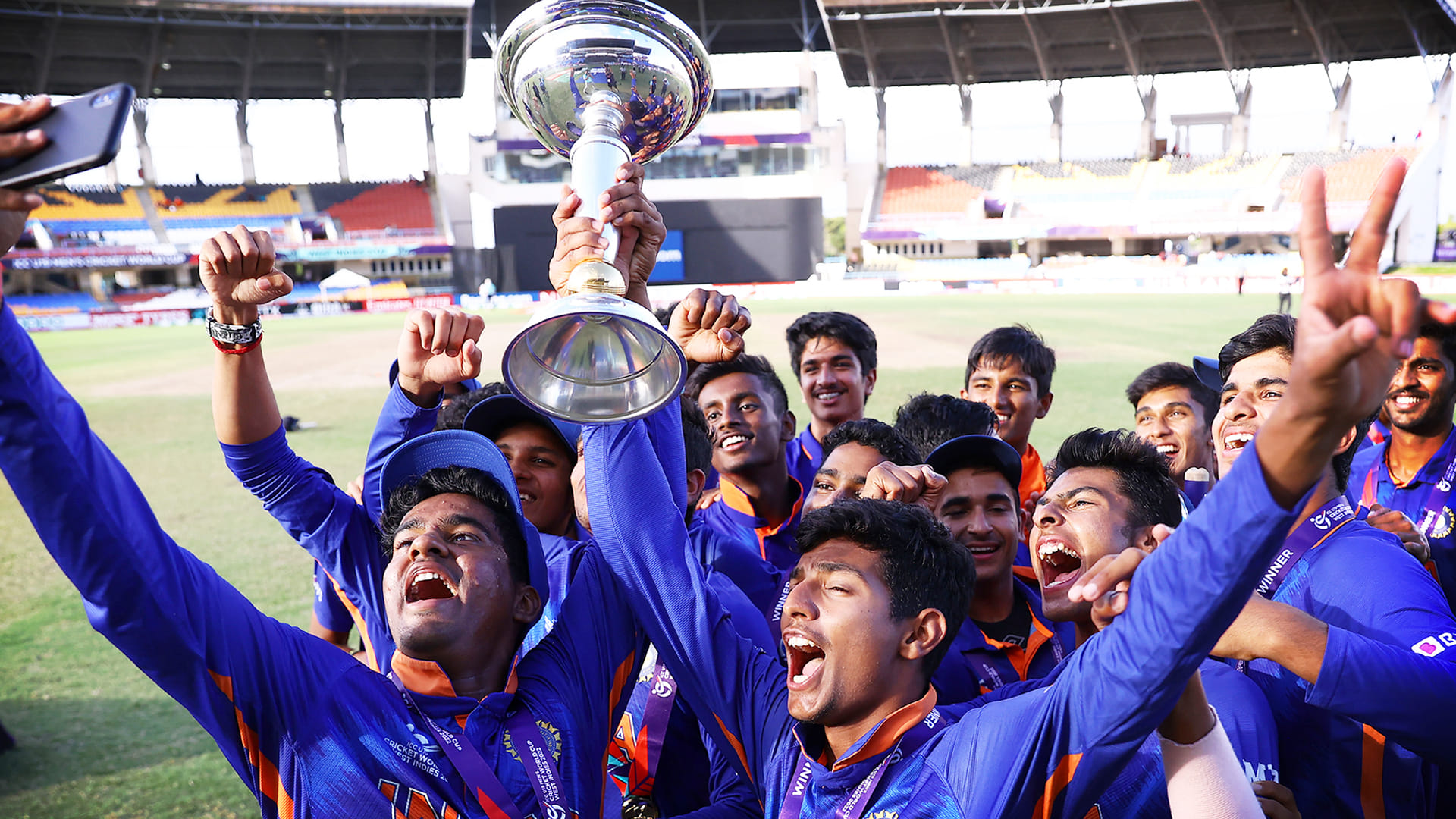 India vs England Under19 World Cup Final Photos, Winning Moments Photos, Yash Dhull Raj Bawa Nishant Sindhu Ravi Kumar Team India Photos U19 World Cup trophy