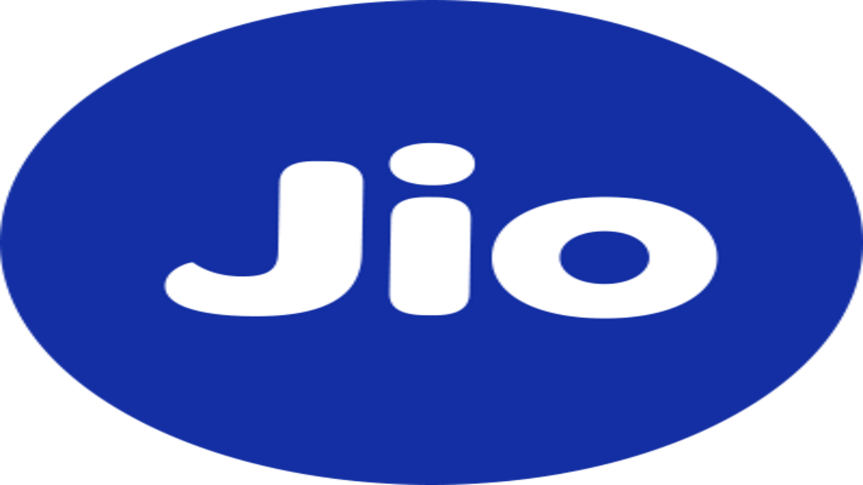 Jio’s Most Popular Recharge plans with data calling and ott subscription news updates in Hindi