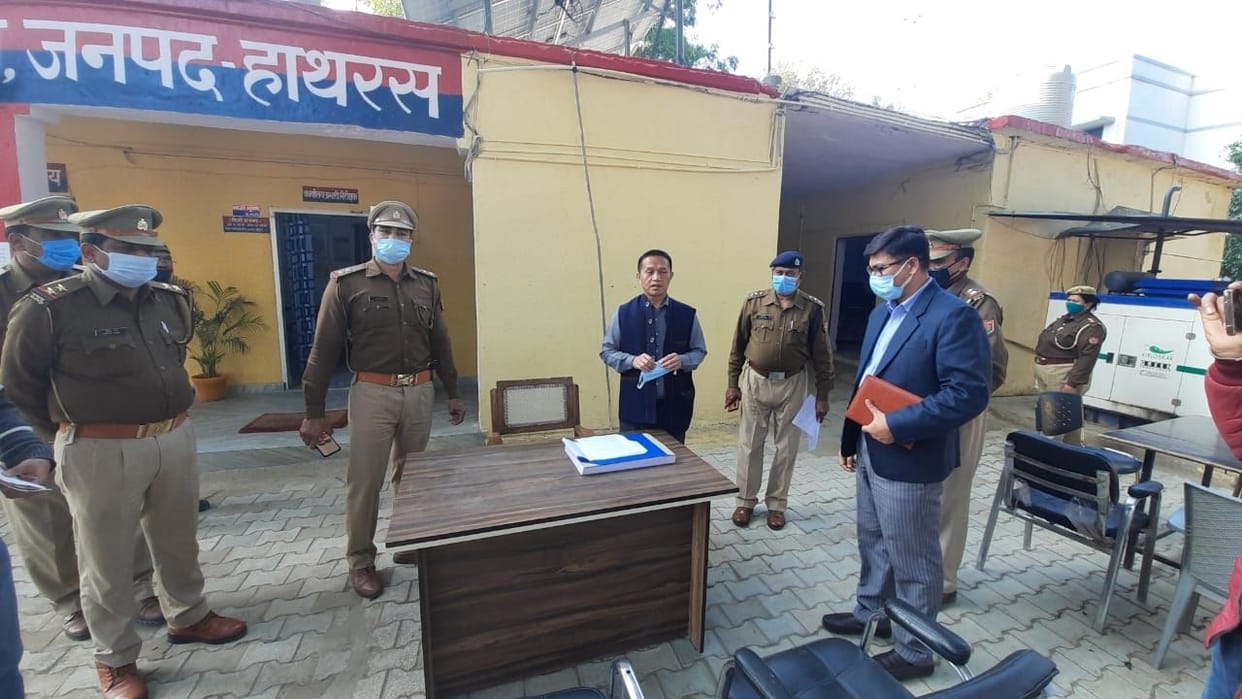 Hathras: Police Observer inspected the station Chandpa