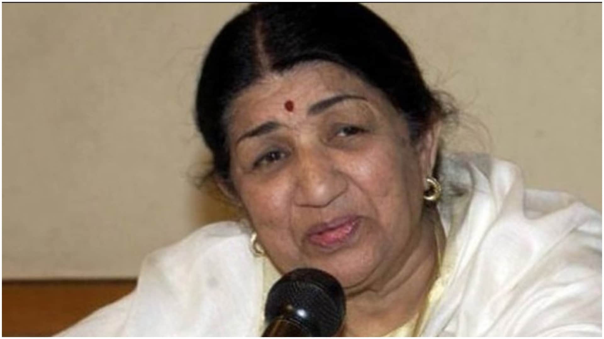 Lata Mangeshkar passed away she was honored with Bharat Ratna to Padma Vibhushan award