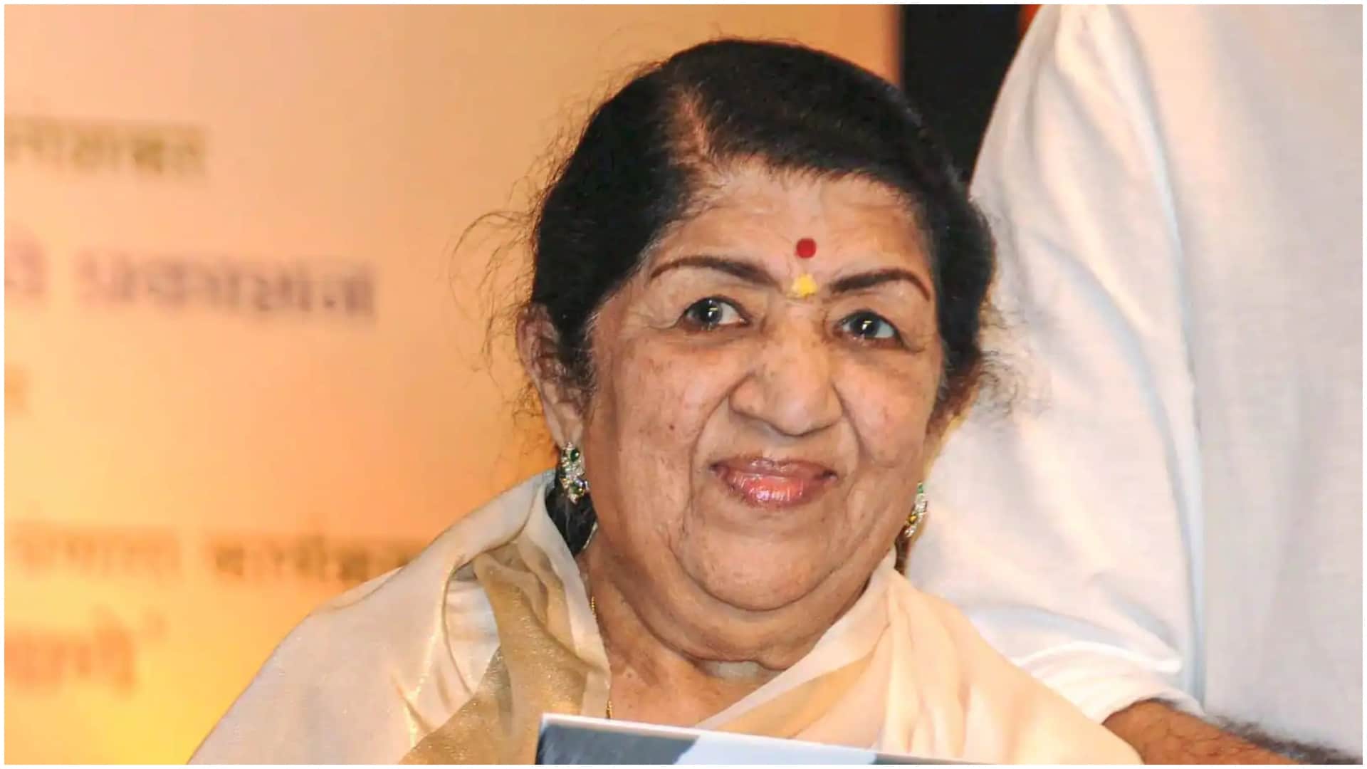 Lata Mangeshkar passed away she was honored with Bharat Ratna to Padma Vibhushan award