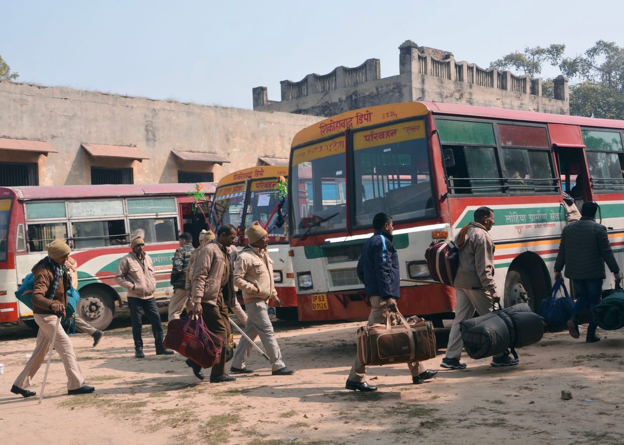 Home guards went to Ghaziabad to conduct the first phase of elections, policemen in Bulandshahr