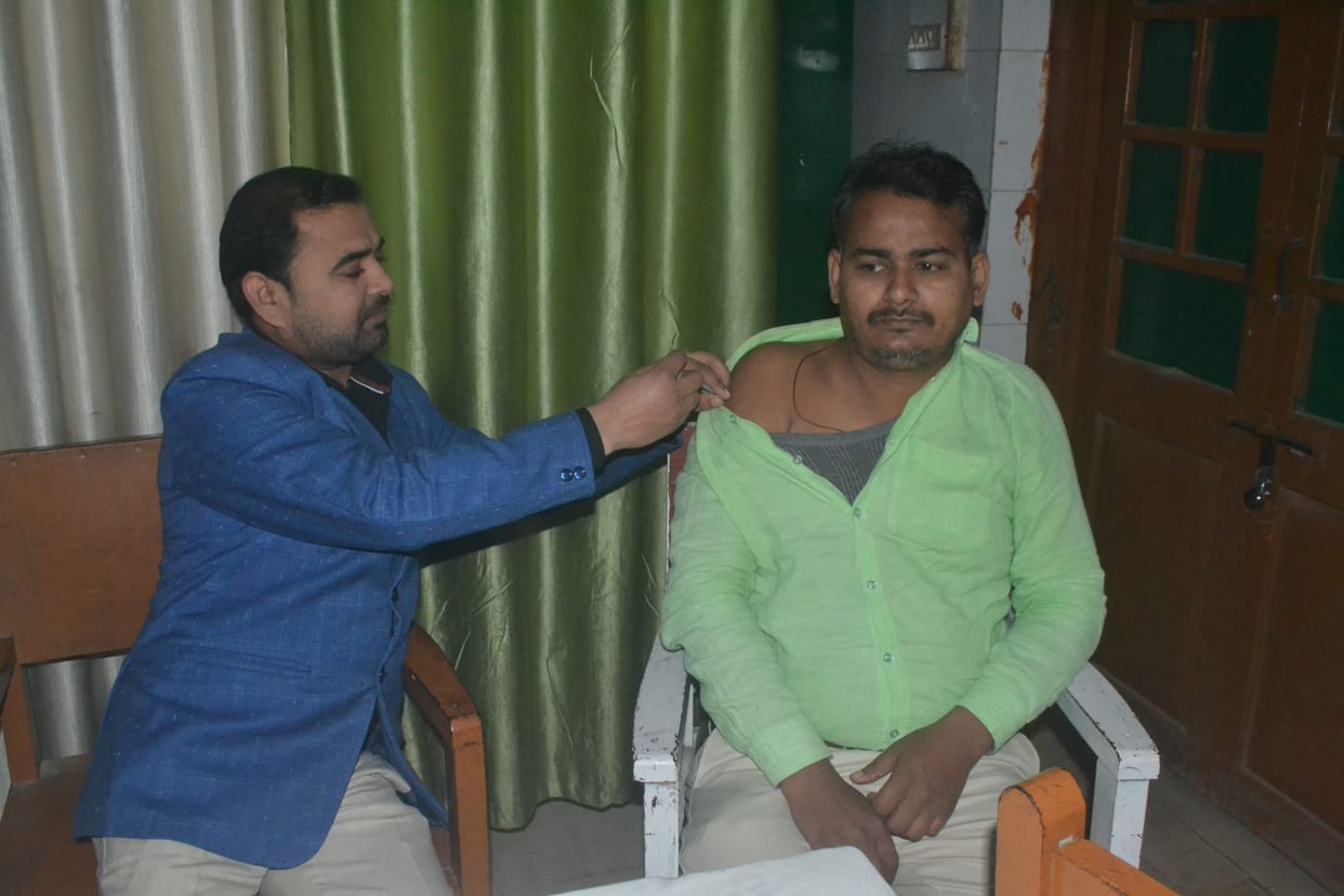 vaccination of 5,932 people