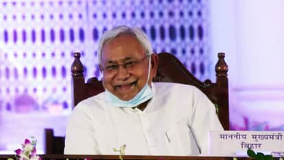 मुख्यमंत्री नीतीश कुमार