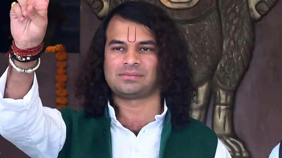 Tej pratap Yadav Will Open Lalu ki Rasoi Restaurant in Whole Country