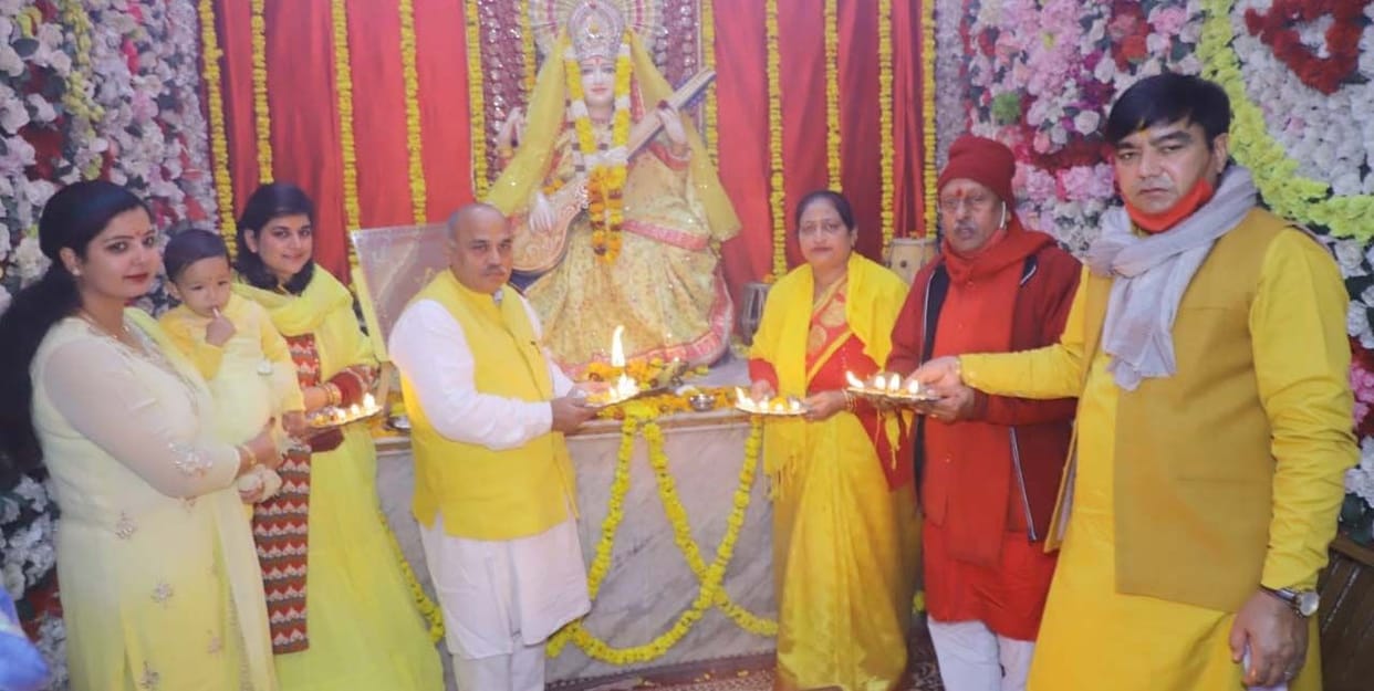 Vasant Panchami: Remembering the goddess of education, wearing yellow clothes