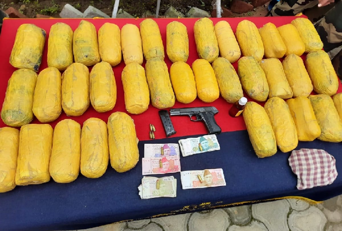 Attempts to smuggle drugs from across the border through pipes for the first time