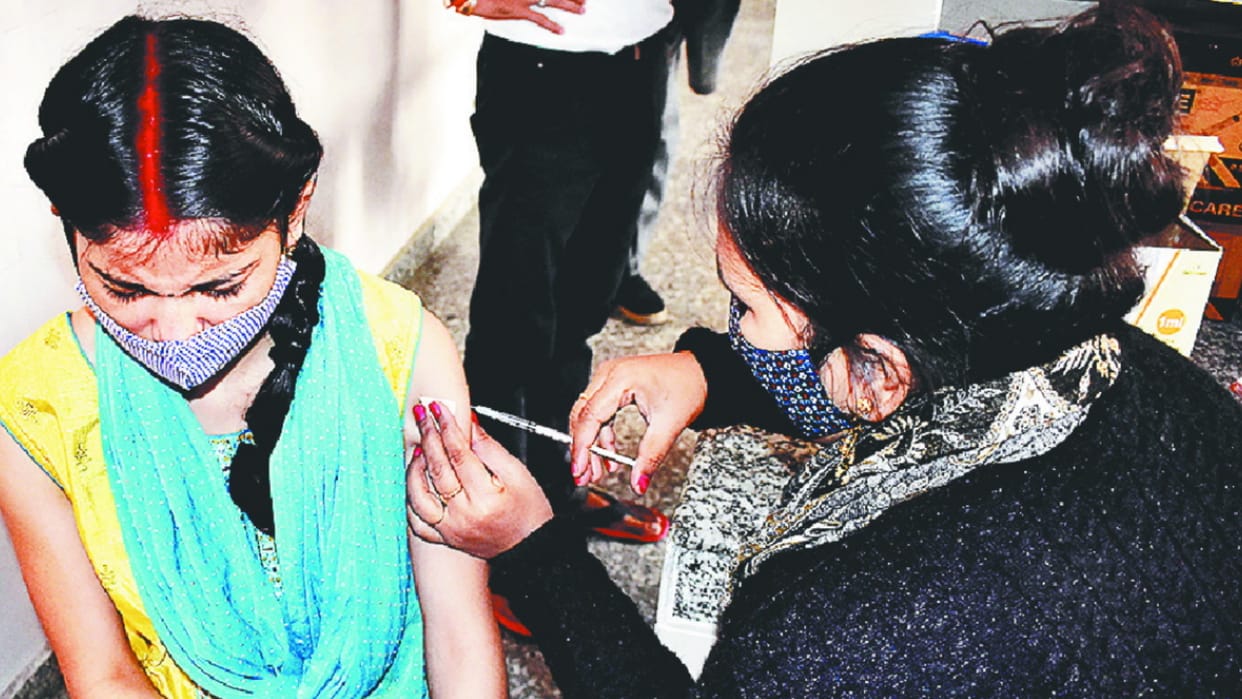 Inform control room if message comes without vaccination