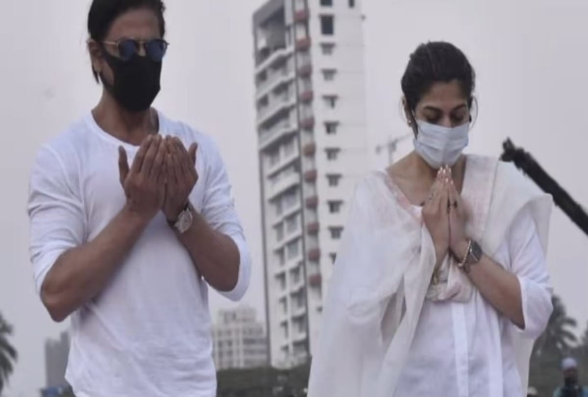 Lata Mangeshkar Funeral: Shahrukh Khan's fans defended the allegations of spitting during the funeral shared the video clip of my name is khan