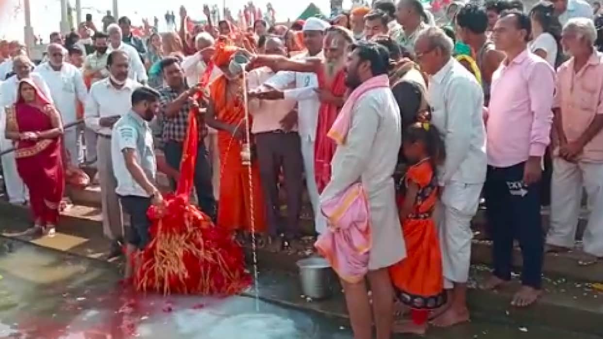 Narmada Janmotsav: 1100 meters Chunari climb to Narmada in Barwani, events will be held in Nemavar on Tuesday