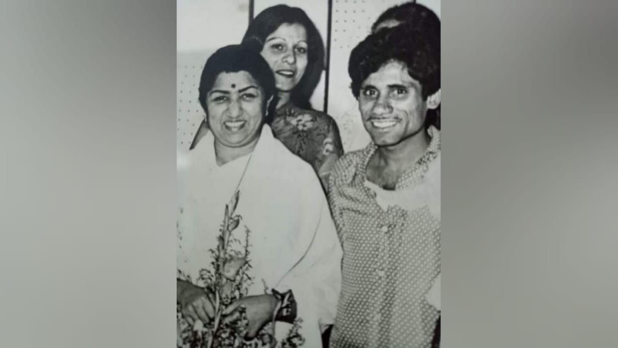 Lata Mangeshkar was rehearsed for a song from the Punjabi film Jugni by playback singer Vinod Sehgal