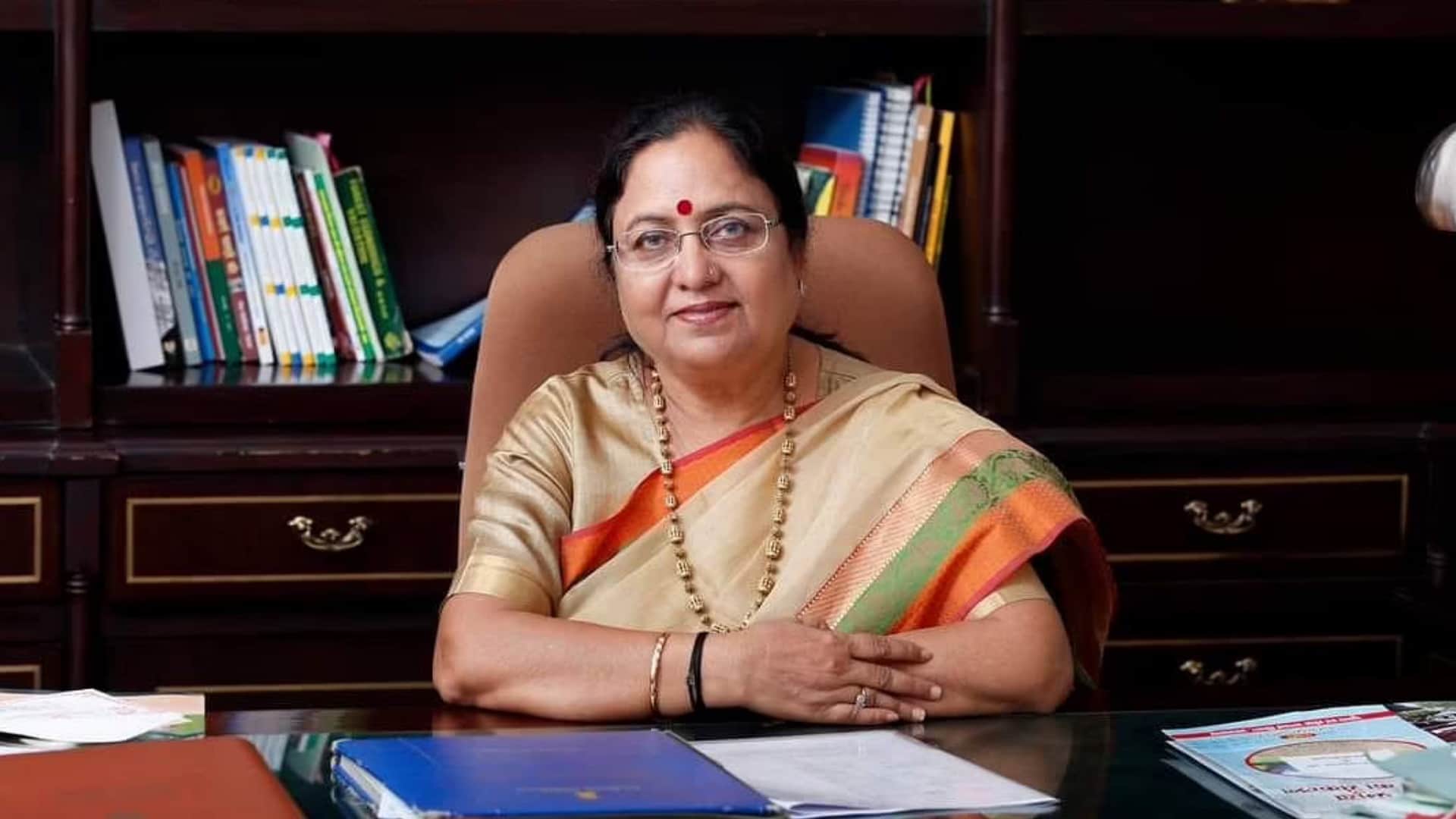 UP Female Ministers Know About Yogi Cabinet 2.0 Matri Baby Rani Maurya Gulab Devi Pratibha Shukla Rajani Tiwari