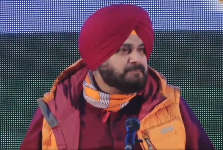 After the victory of Bhagwant Mann people made fun of navjot singh Sidhu