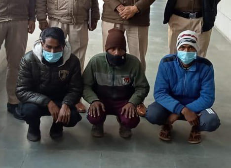 Three accused arrested in snatching case from youth who came to Cantt to buy clothes for marriage, cash recovered