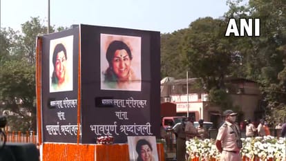Legendary Singer Lata Mangeshkar Nephew Adinath Mangeshkar Collects Her Ashes from Shivaji Park in Mumbai