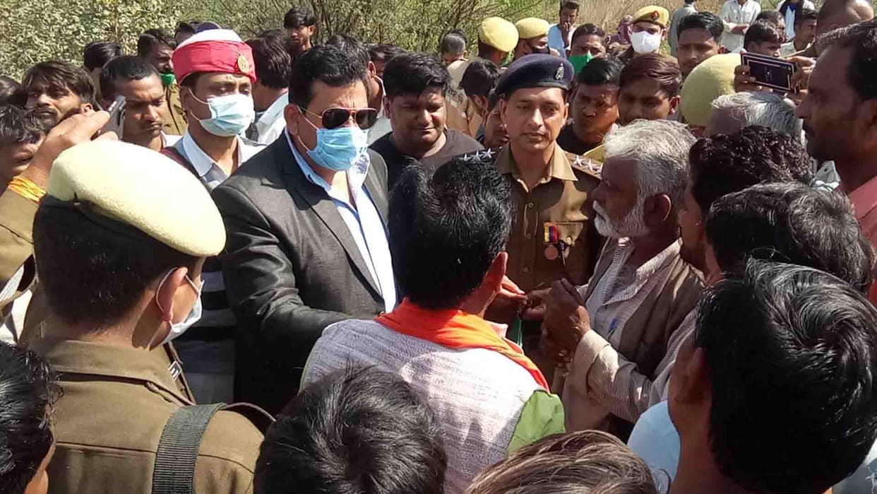 student died in road accident in hamirpur