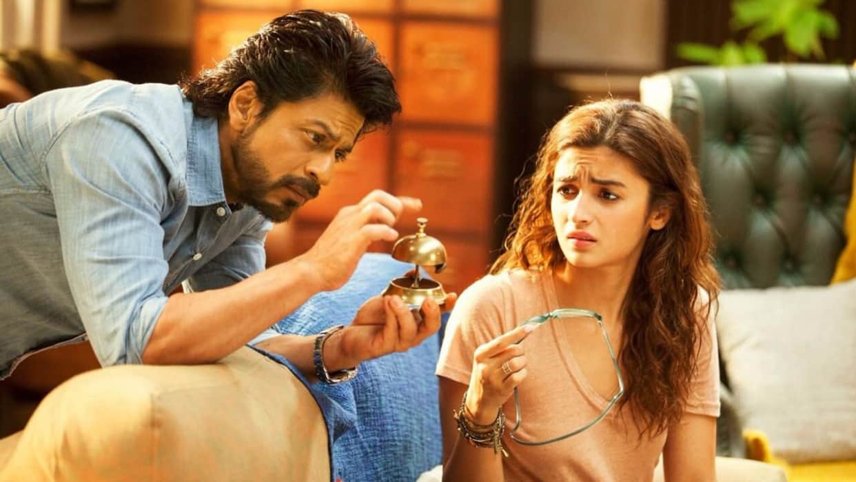 Alia Bhatt and shahrukh khan starrer Darlings sold to Netflix for Rs 80 crore will release directly on OTT