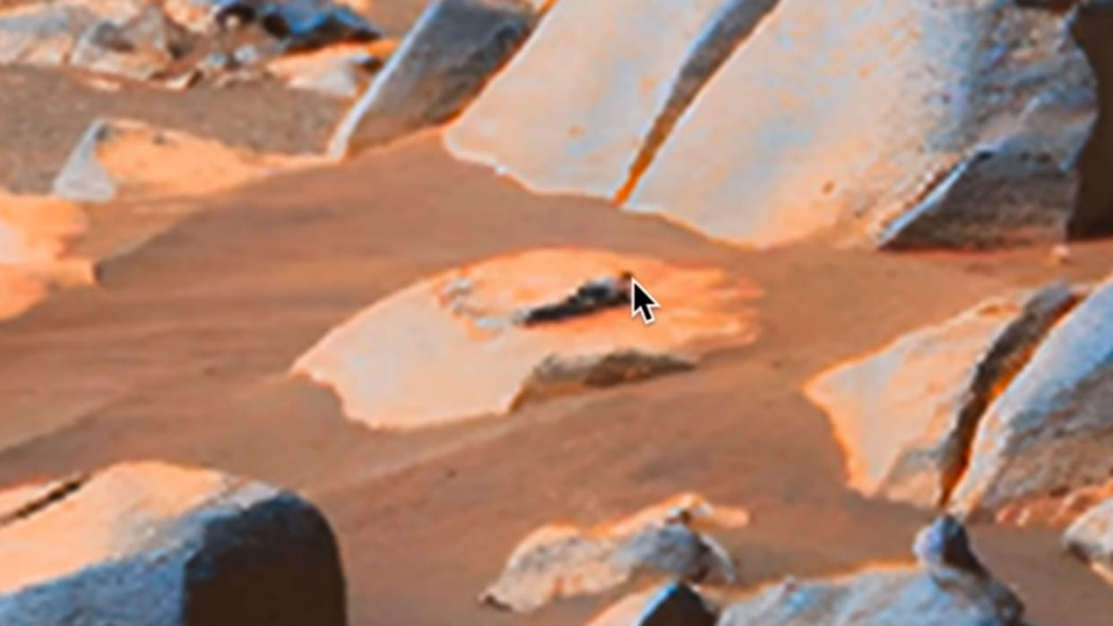 alien seen on mars in nasa rover image expert made shocking disclosure