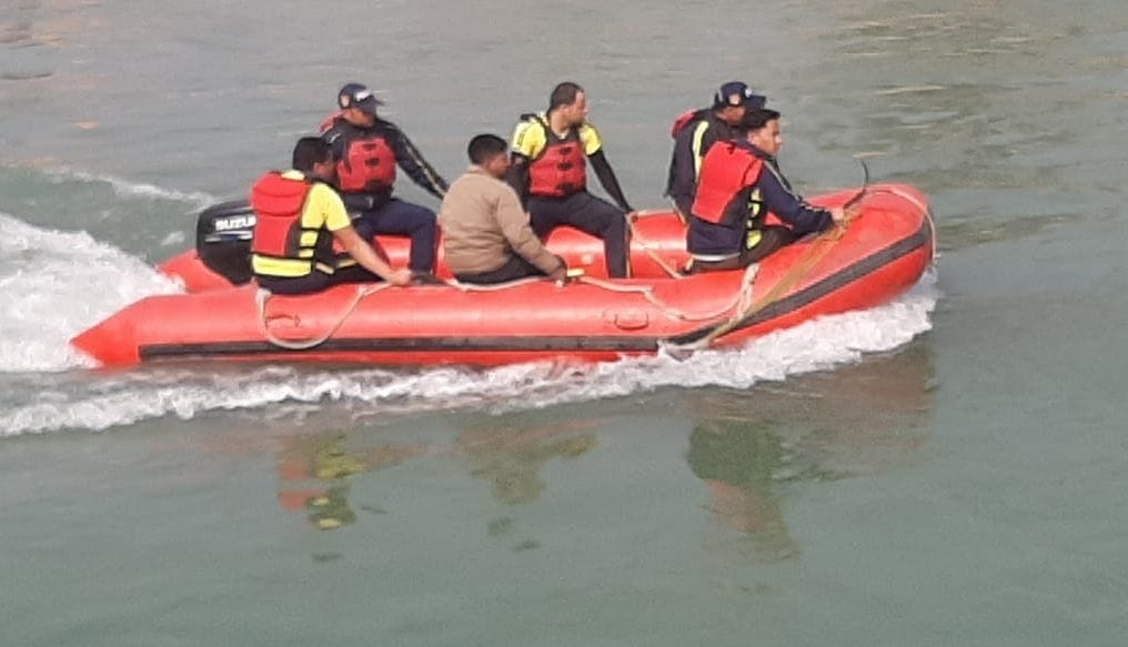 Two youths taking selfies washed away in Ganganahar, saved one