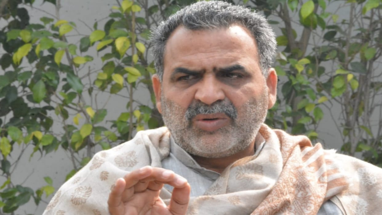 Ajay Bharala wrote letter to PM Modi in support of Sanjeev Balyan on demand for UP division but Sunil opposed