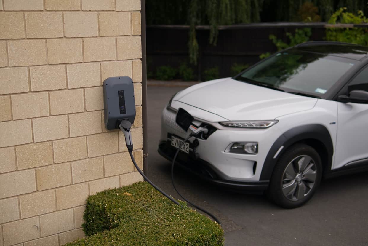 electric car subsidy electric vehicles incentives Govt plans to offer up to 6000 euros subsidy to new electric car buyers to promote zero-emission mobility in Italy