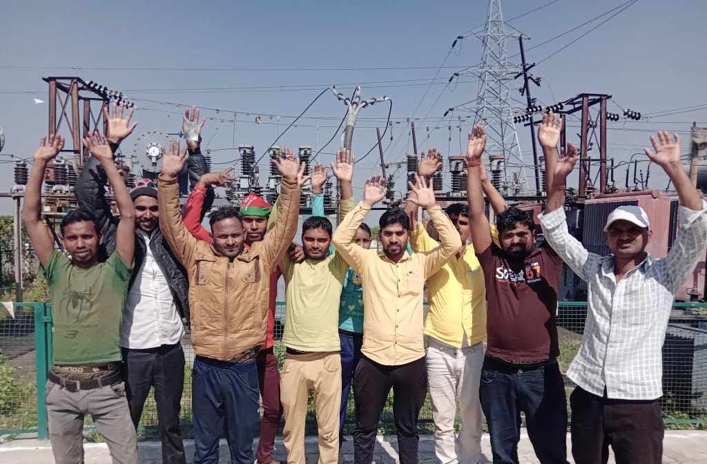 Villagers demonstrated for electricity