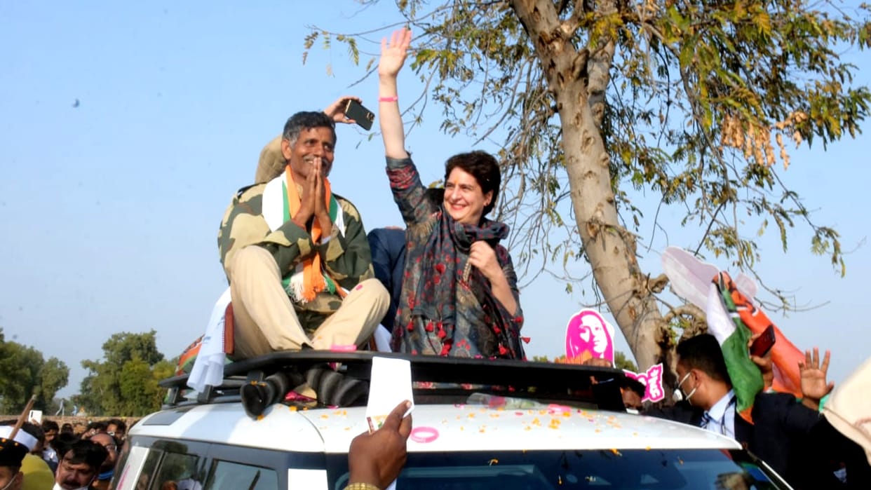 Congress leader Priyanka Gandhi road shows in Agra