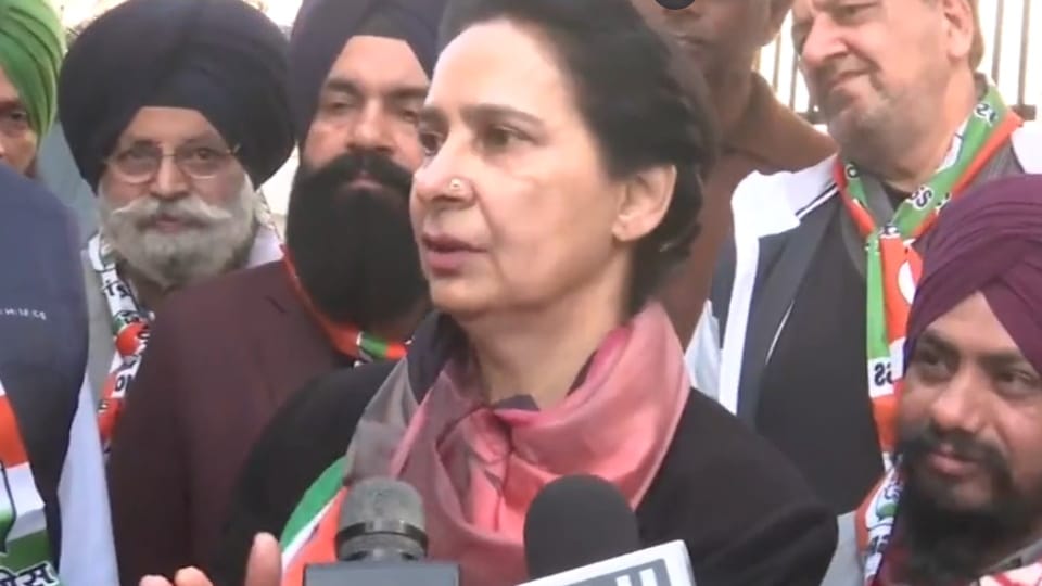 Congress leader Navjot kaur Sidhu said her husband Navjot Sidhu would have been right choice for CM post