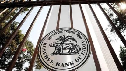 RBI offices dealing with govt business to remain open on Mar 30, 31