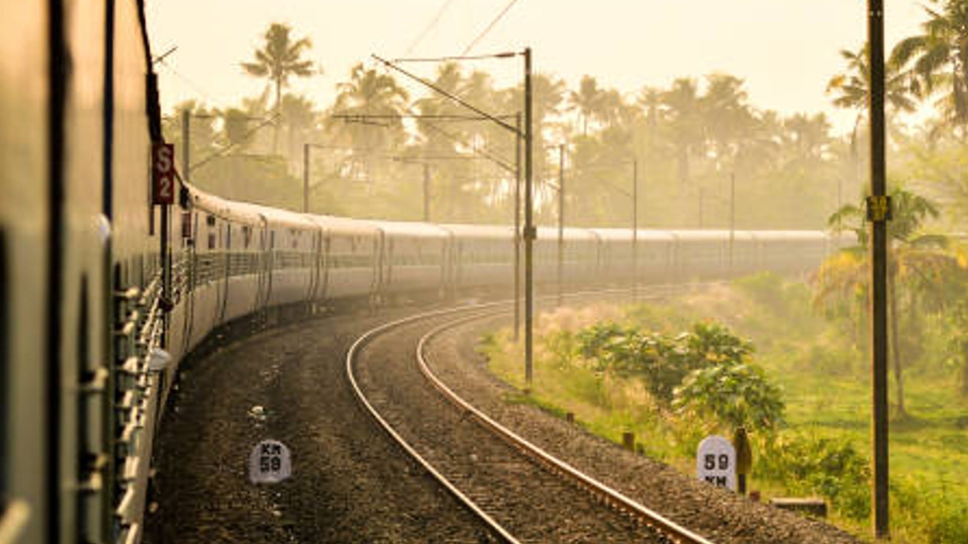 IRCTC Tour Package for Uttar Bharat Darshan With Mata Vaishno Devi Tour Know All Details